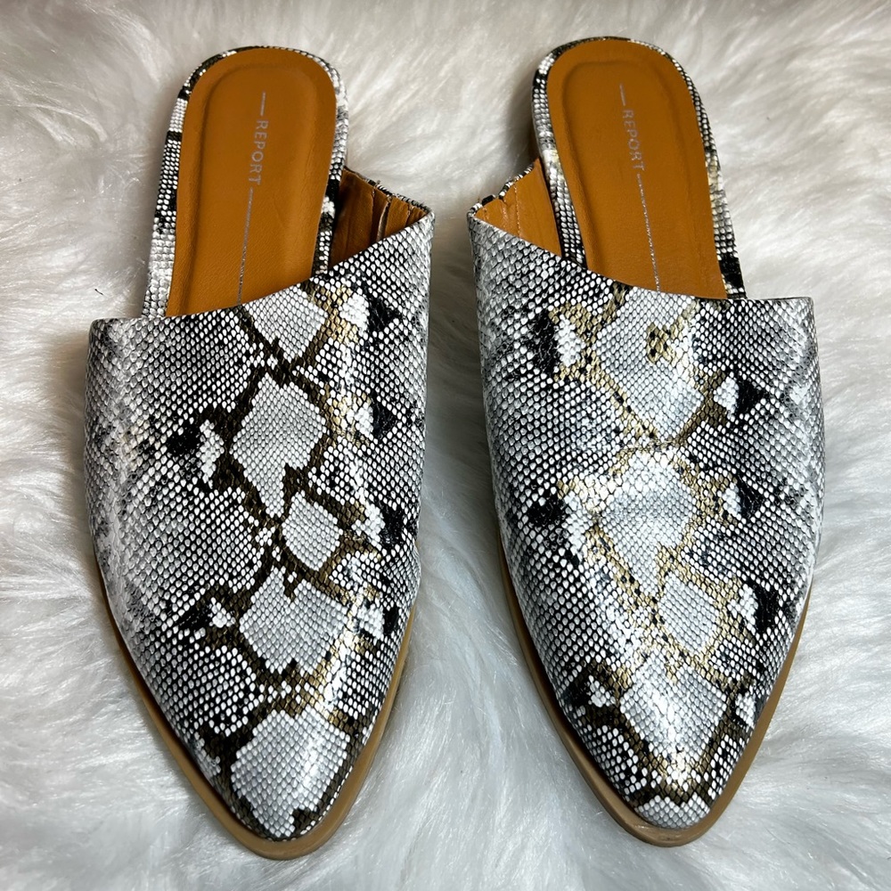 Report Illumi Asymmetrical Pointed Toe Snakeskin Flat Mule Size 8 - Picture 2 of 9